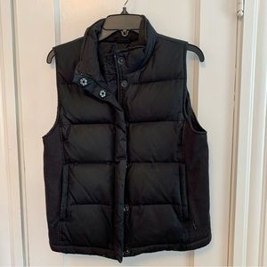 Black puffer vest